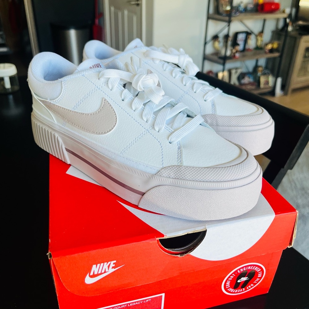 Nike Court Legacy Platform Sneaker